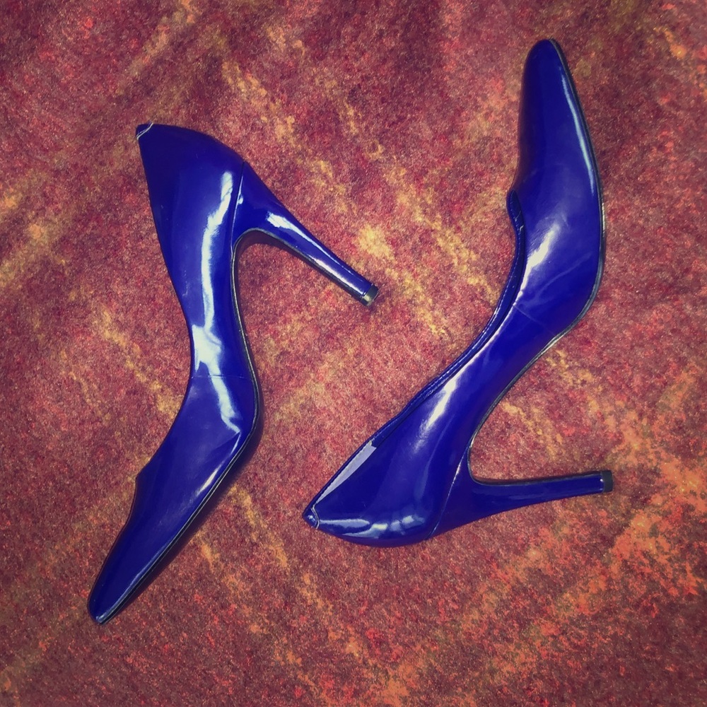 NINE WEST Blue Patent Leather Pumps
